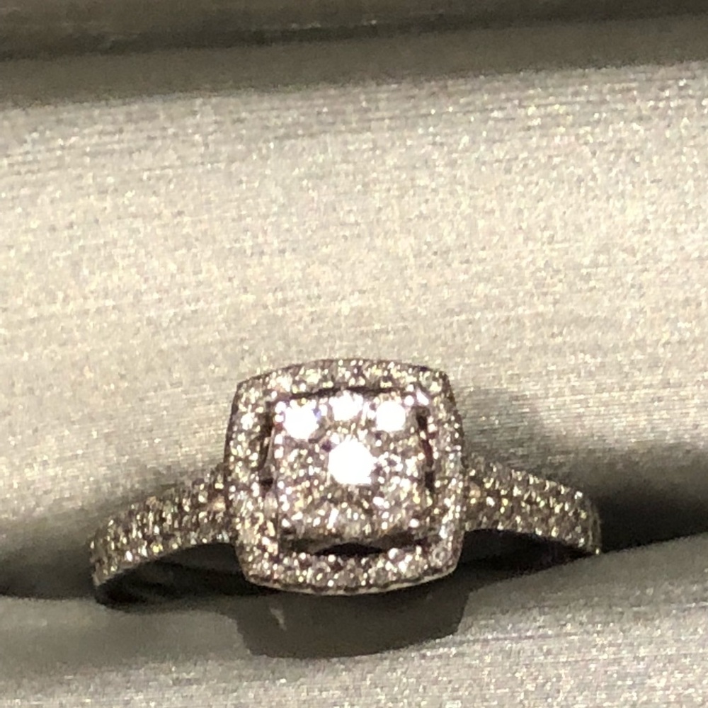 🖤Women’s wedding ring - Picture 3 of 8